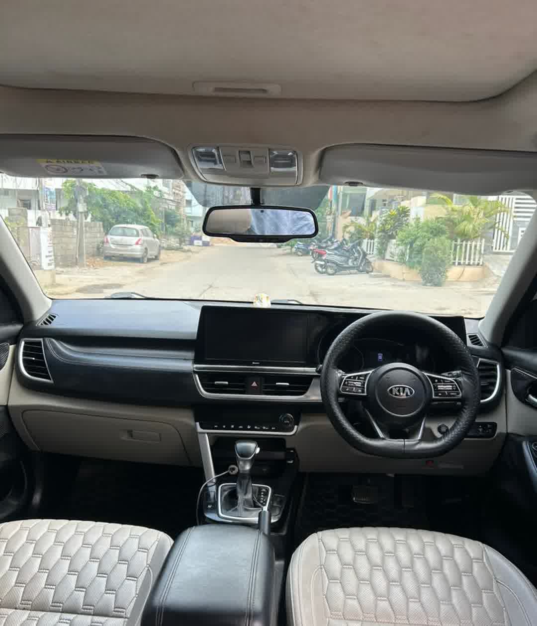 seltos sunroof view 2